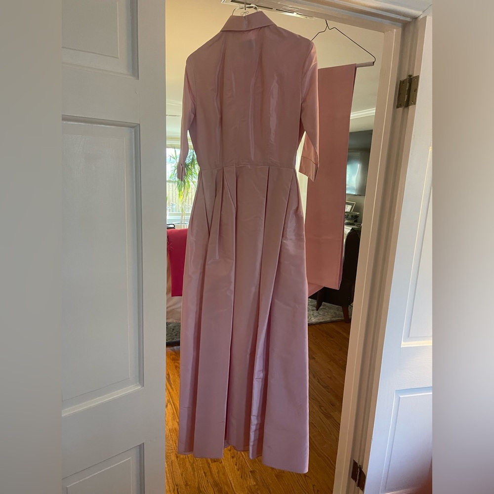 Effortlessly Elegant Gown - Perfect Pink. Luciana Emilia. Size 4  Gorgeous Dress - Picture 14 of 16